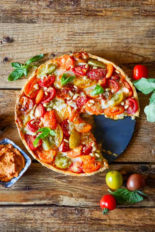 Tomaten-Tarte mit ganz vielen frischen Tomaten - Jenny is baking